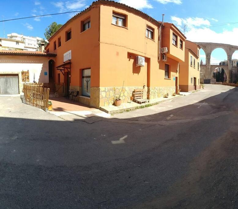 La Buhardilla. Aparcamiento Exterior Privado Lägenhet Teruel Exteriör bild
