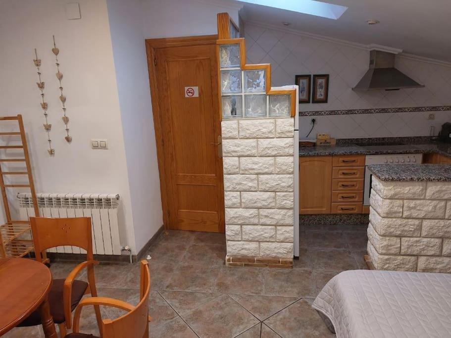 La Buhardilla. Aparcamiento Exterior Privado Lägenhet Teruel Exteriör bild