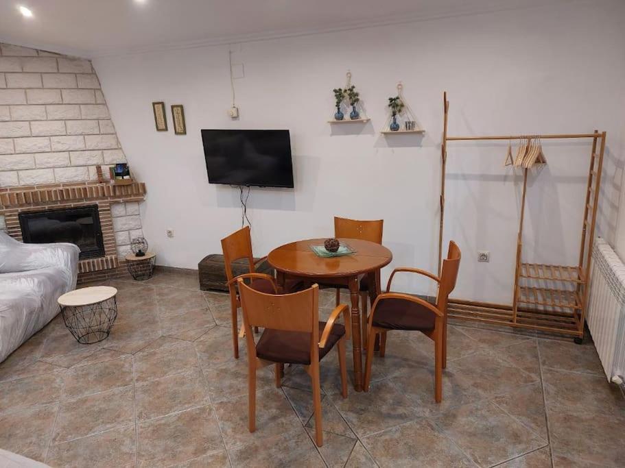 La Buhardilla. Aparcamiento Exterior Privado Lägenhet Teruel Exteriör bild