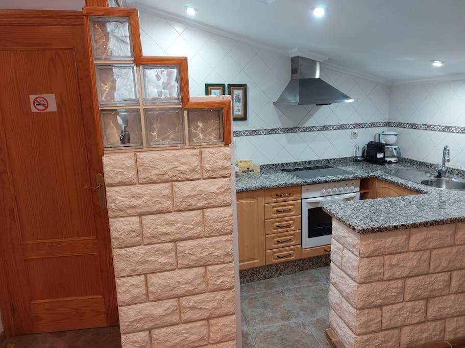 La Buhardilla. Aparcamiento Exterior Privado Lägenhet Teruel Exteriör bild